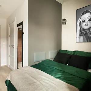 Milestone Center Urban Living Aparthotel Cracovia
